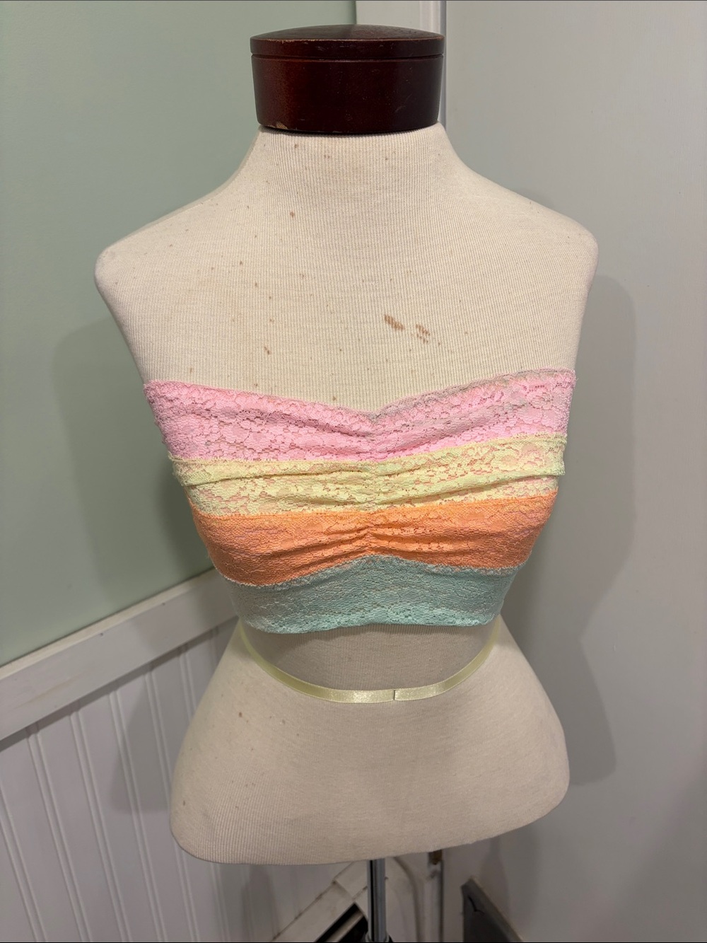 Pink Victoria Secret small Women's Pastel Lace Bandeau Tube Top - Multi-Color